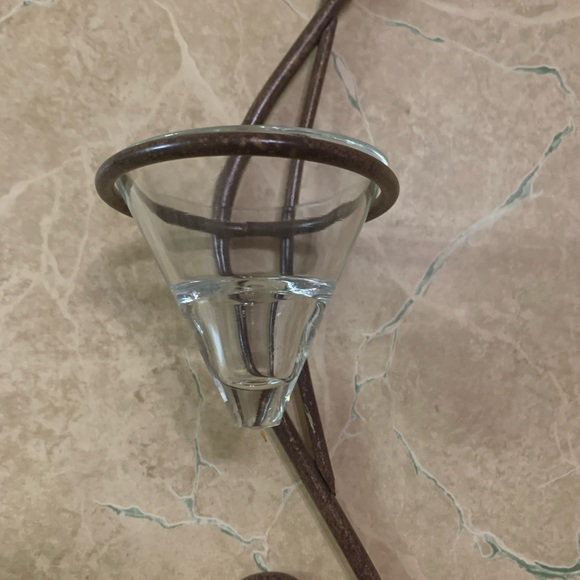 Set of 2 wall sconces. - Picture 3 of 6